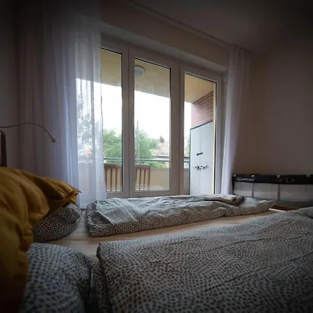 Free Parking Orange Apart. - 2ppl, Smarttv, Wifi+ *